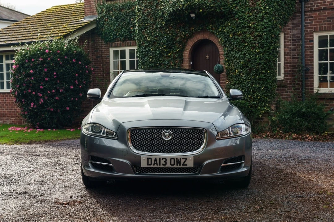 2013 Jaguar X351 XJ - Image 5 of 30