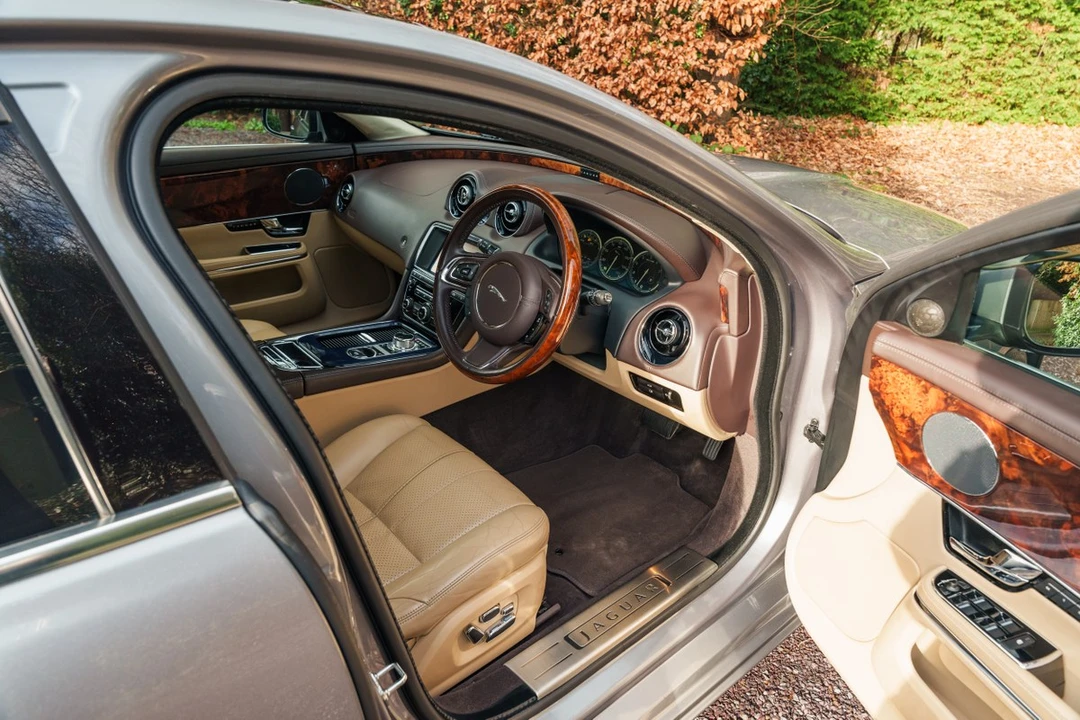 2013 Jaguar X351 XJ - Image 21 of 30