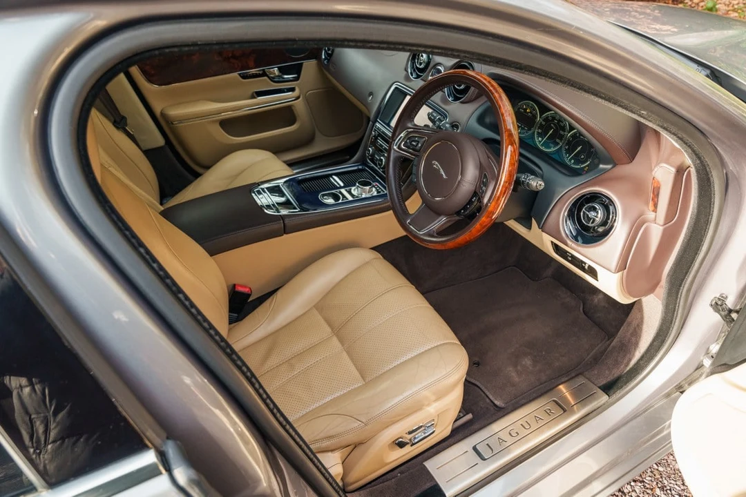 2013 Jaguar X351 XJ - Image 24 of 30