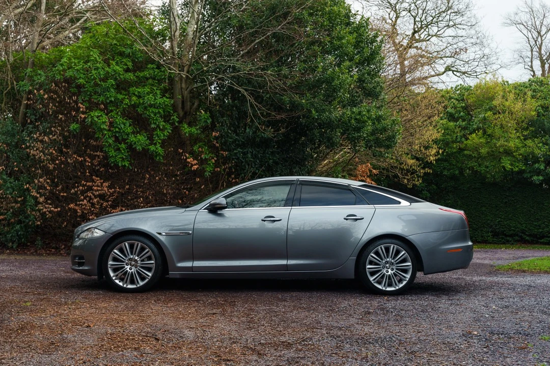 2013 Jaguar X351 XJ - Image 16 of 30
