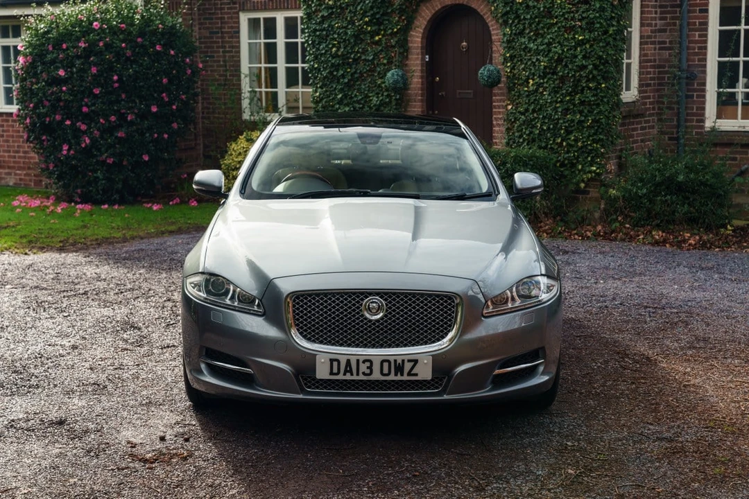 2013 Jaguar X351 XJ - Image 4 of 30