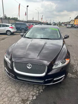 2013 Jaguar XJ XJ Sedan 4D