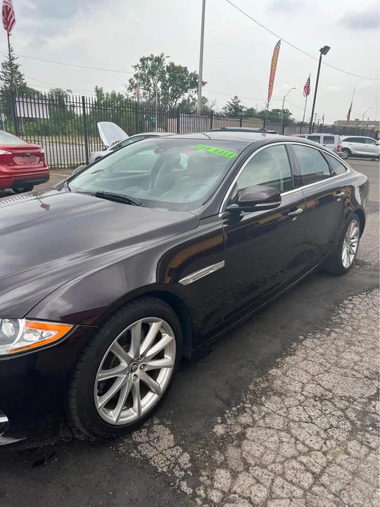 2013 Jaguar X351 XJ - Image 2 of 12
