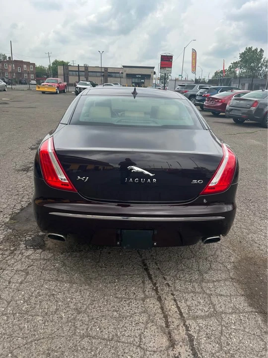 2013 Jaguar X351 XJ - Image 5 of 12