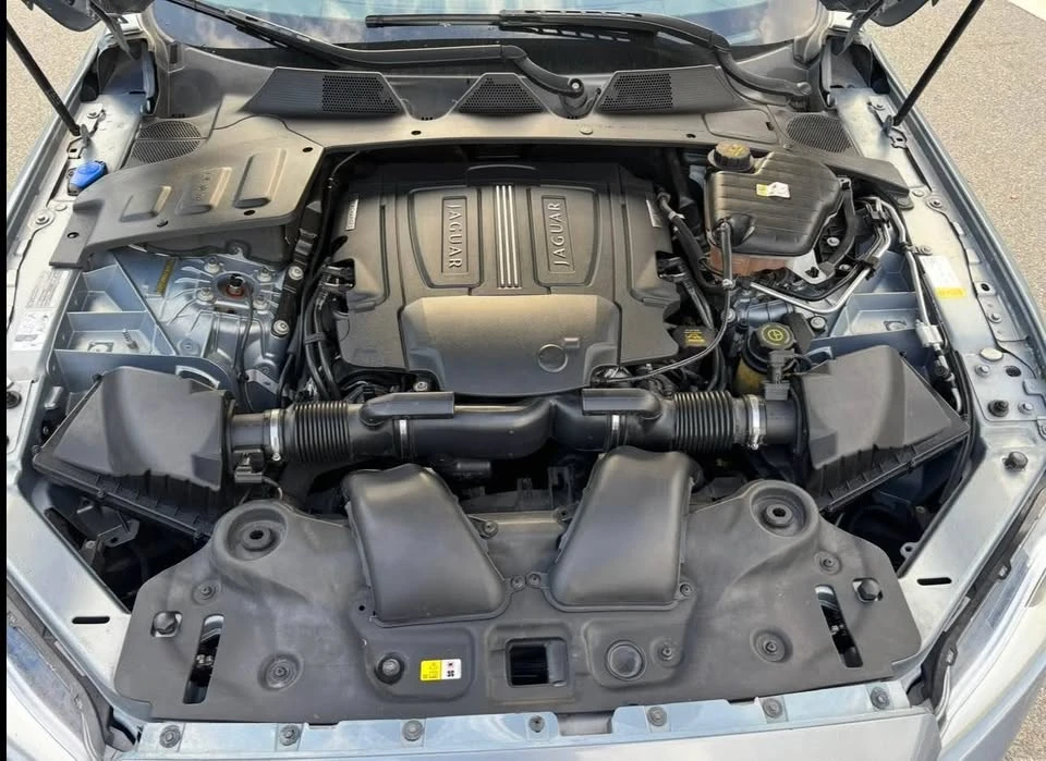 2013 Jaguar X351 XJ - Image 8 of 9
