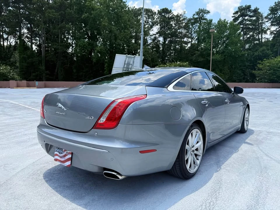 2013 Jaguar X351 XJ - Image 8 of 20