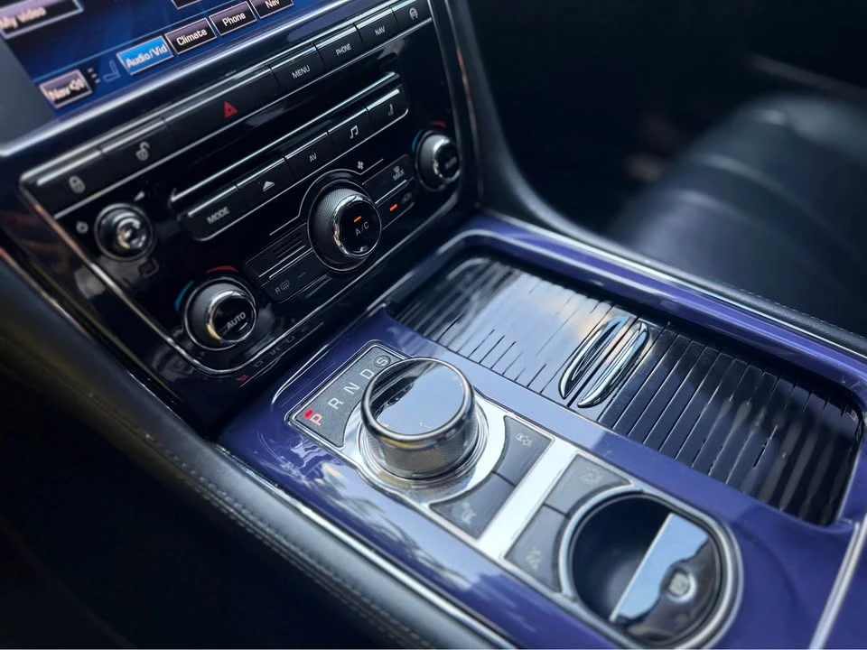 2013 Jaguar X351 XJ - Image 19 of 20