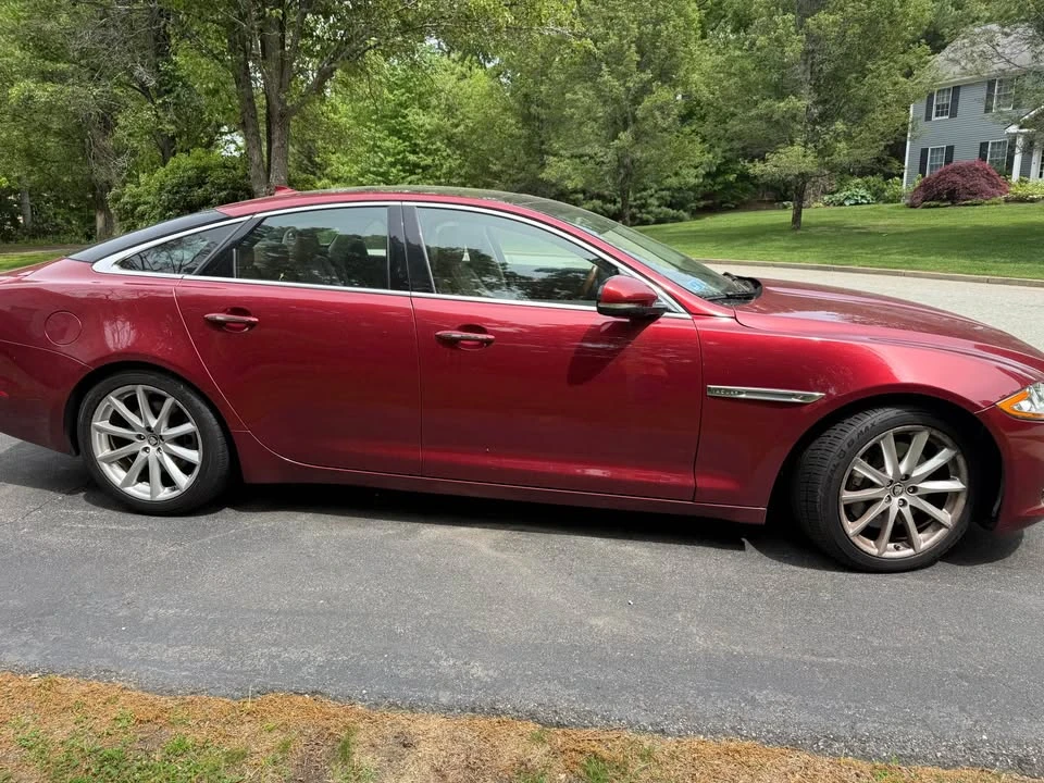 2013 Jaguar X351 XJ - Image 3 of 11