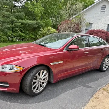 2013 Jaguar XJ Sport Sedan 4D