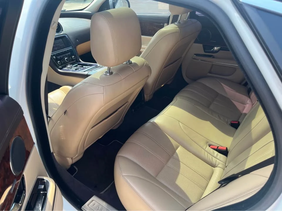 2013 Jaguar X351 XJ - Image 2 of 7