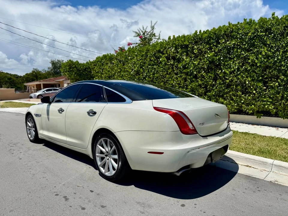 2013 Jaguar X351 XJ - Image 3 of 16