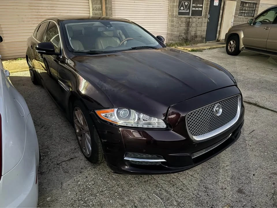 2013 Jaguar X351 XJ - Image 2 of 10