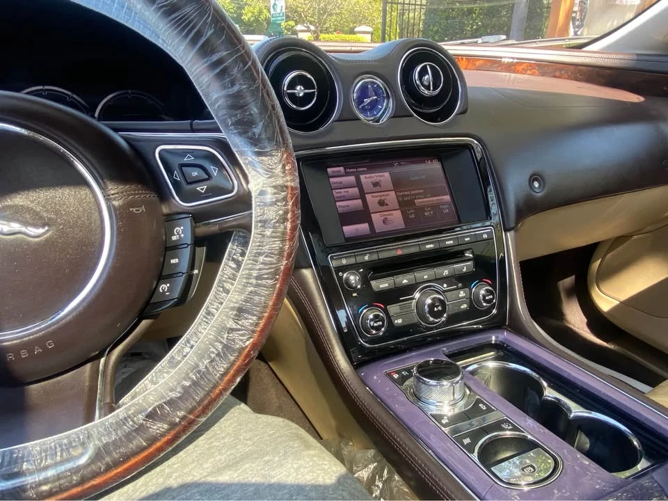 2013 Jaguar X351 XJ - Image 10 of 15