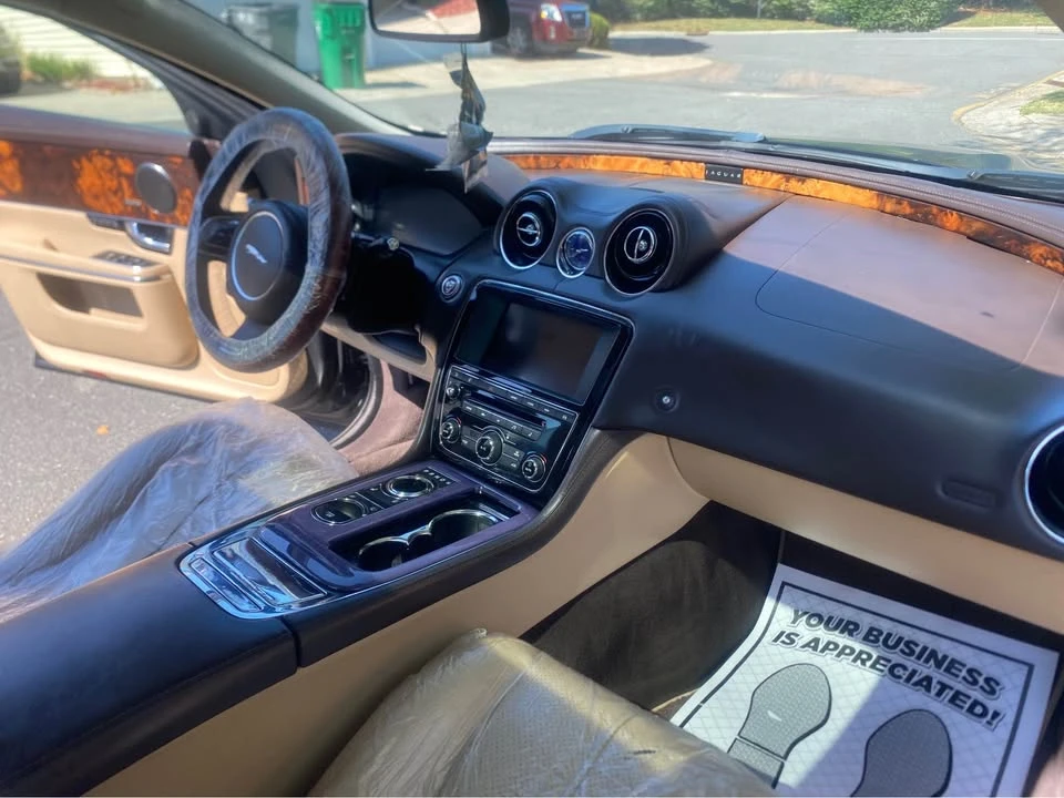 2013 Jaguar X351 XJ - Image 7 of 15