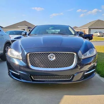 2013 Jaguar XJ Super V8 Sedan