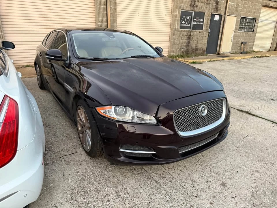 2013 Jaguar X351 XJ - Image 3 of 10