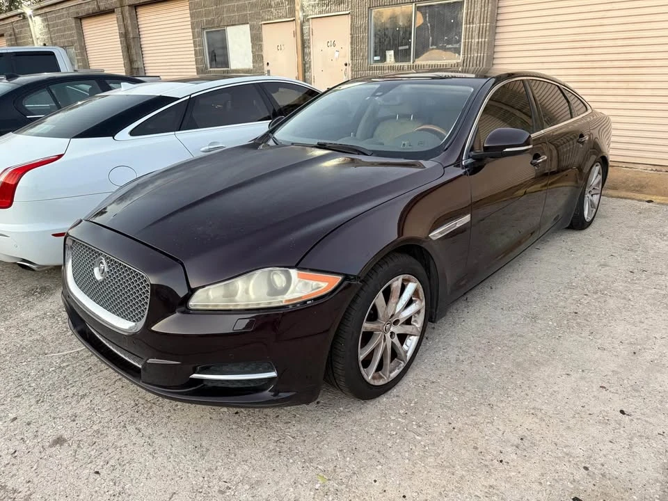 2013 Jaguar X351 XJ - Image 10 of 10
