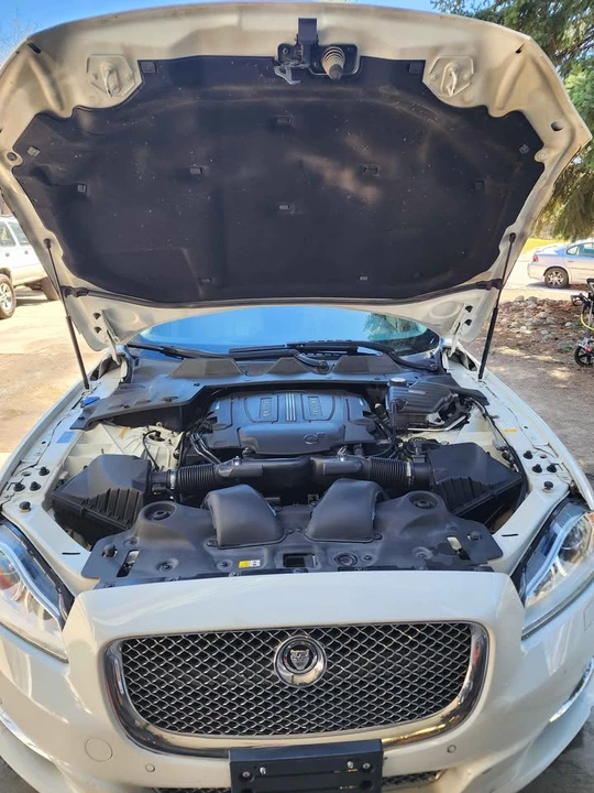 2013 Jaguar X351 XJR - Image 4 of 20