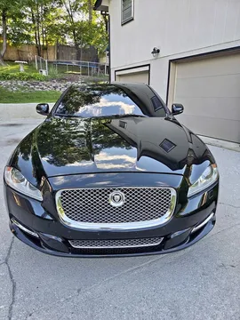 2013 Jaguar XJ XJ Supercharged Sedan 4D