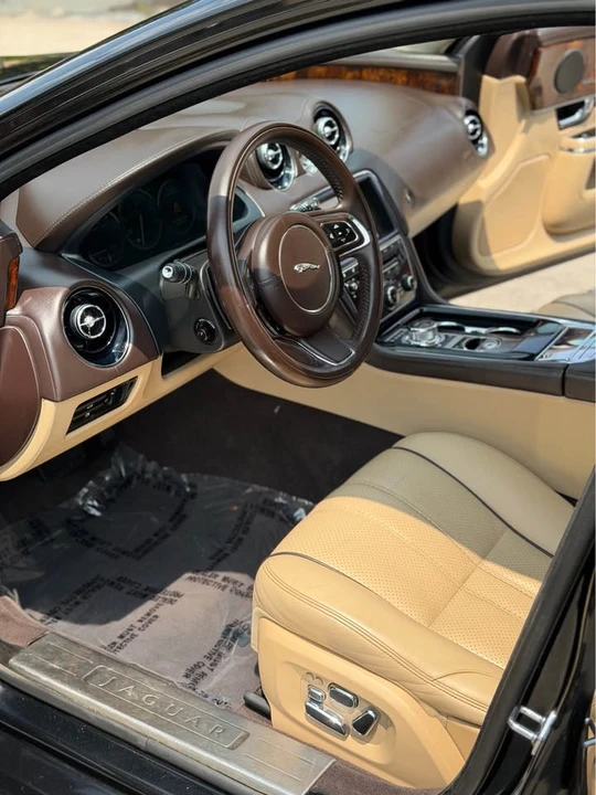 2013 Jaguar X351 XJ - Image 17 of 20