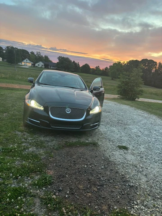 2013 Jaguar X351 XJ - Image 2 of 6