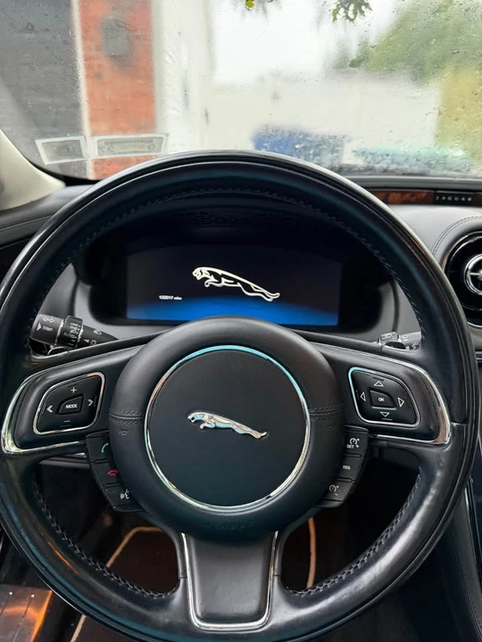 2013 Jaguar X351 XJ - Image 8 of 9