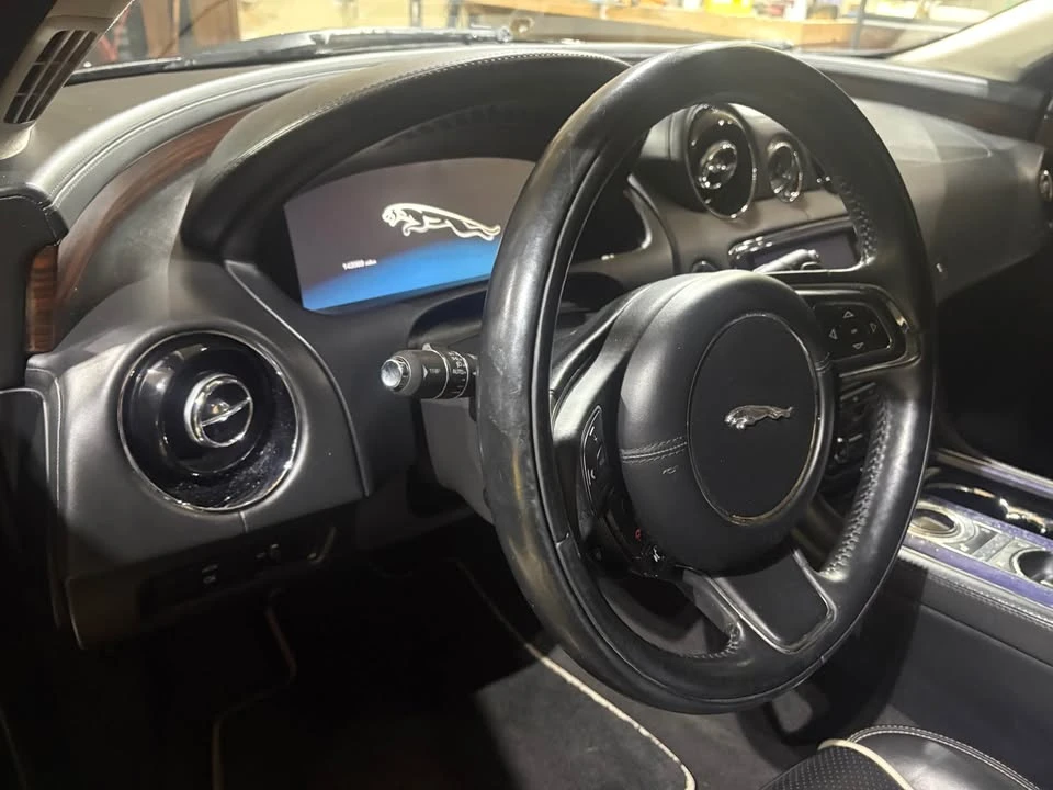 2013 Jaguar X351 XJ - Image 5 of 9