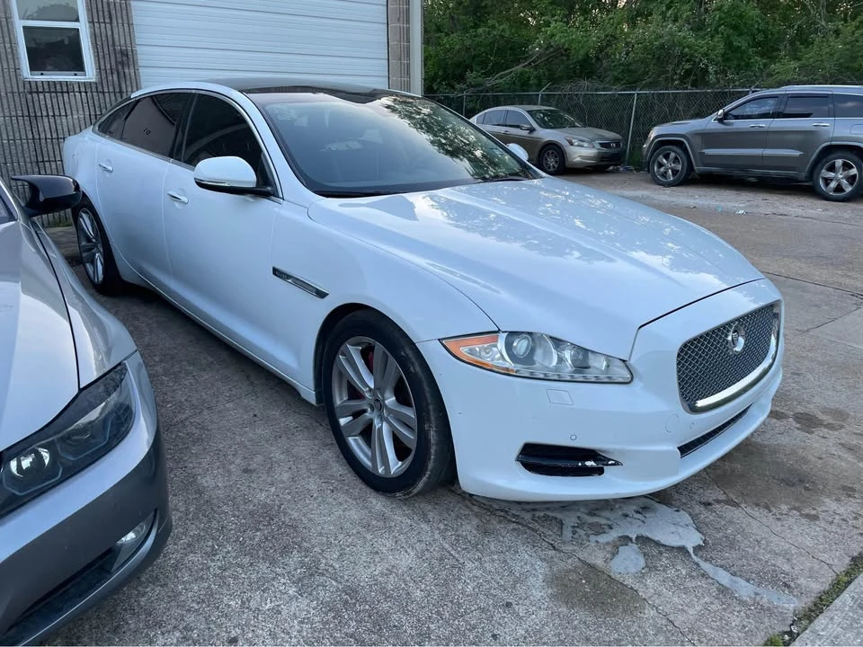 2013 Jaguar X351 XJ - Image 4 of 13