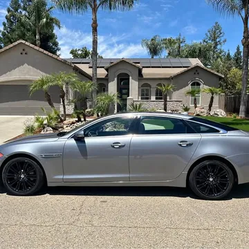 2013 Jaguar XJ XJL Portfolio