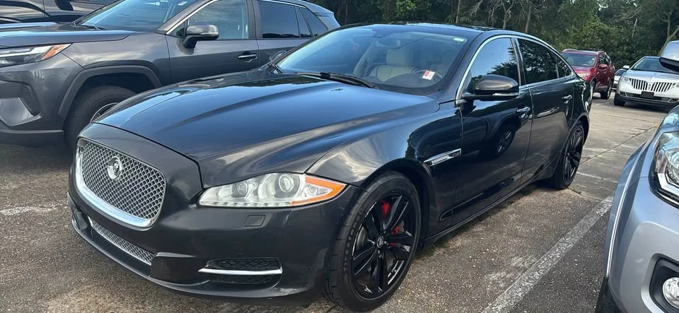 2013 Jaguar X351 XJ - Image 3 of 18