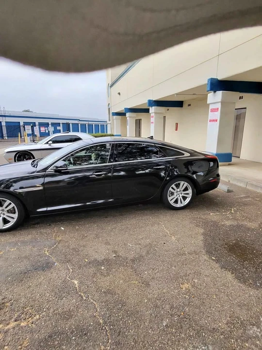 2013 Jaguar X351 XJ - Image 2 of 2