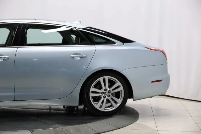2013 Jaguar X351 XJ - Image 9 of 12