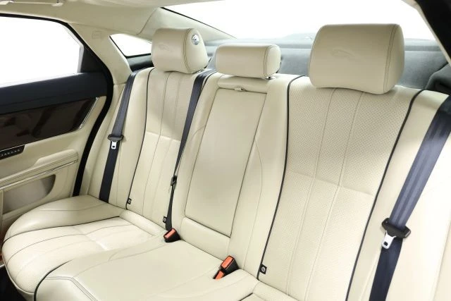 2013 Jaguar X351 XJ - Image 4 of 12