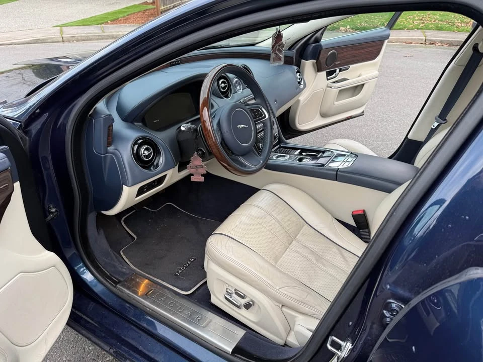 2013 Jaguar X351 XJ - Image 10 of 13