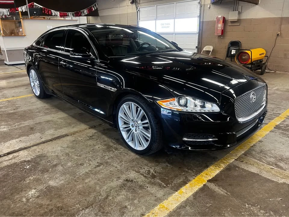 2013 Jaguar X351 XJR - Image 3 of 18