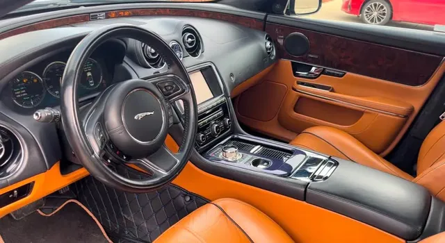 2013 Jaguar XJ XJL Supercharged Sedan 4D