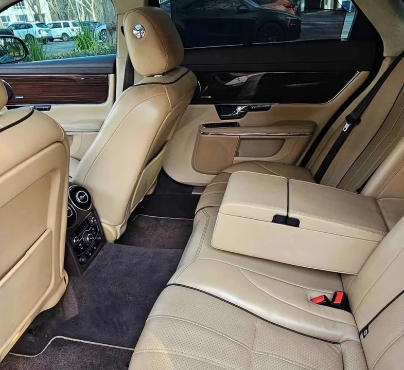 2013 Jaguar X351 XJR - Image 10 of 16