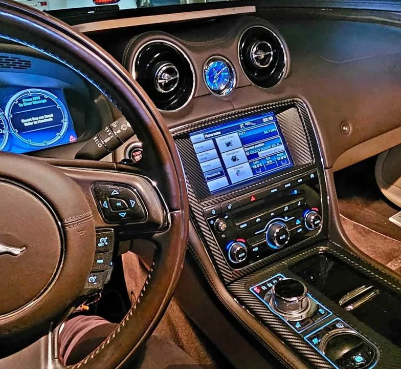 2013 Jaguar X351 XJR - Image 4 of 16