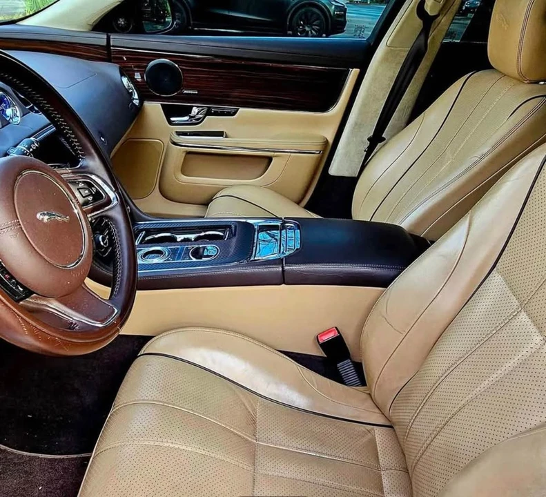 2013 Jaguar X351 XJR - Image 9 of 16
