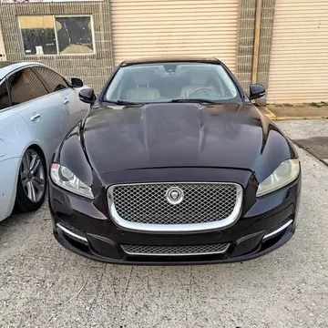 2013 Jaguar XJ XJL Supercharged Sedan 4D