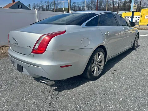 2013 Jaguar XJ XJL Supercharged Sedan 4D
