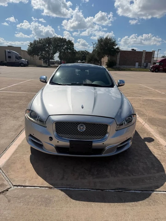 2013 Jaguar X351 XJ - Image 2 of 13