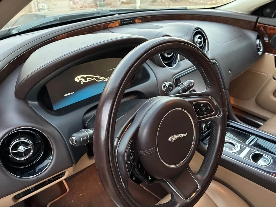 2013 Jaguar X351 XJ - Image 3 of 20