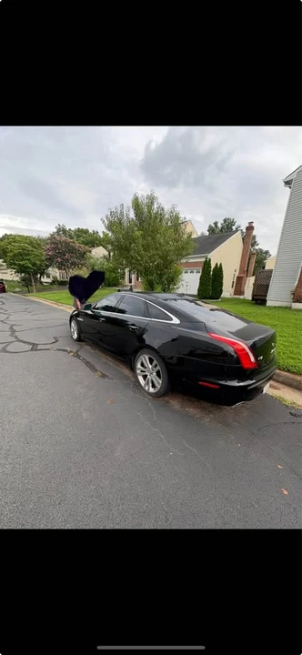 2013 Jaguar X351 XJ - Image 2 of 3