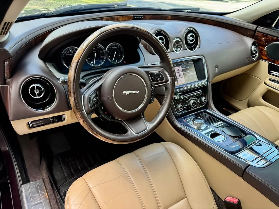2013 Jaguar X351 XJ - Image 5 of 12