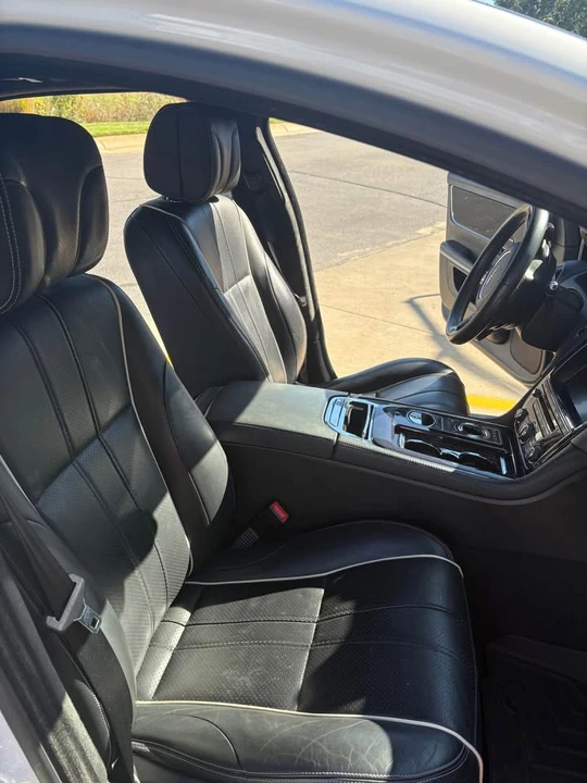 2013 Jaguar X351 XJ - Image 2 of 4