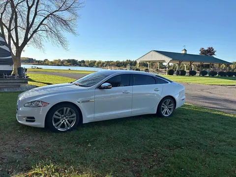 2013 Jaguar XJL Portfolio
