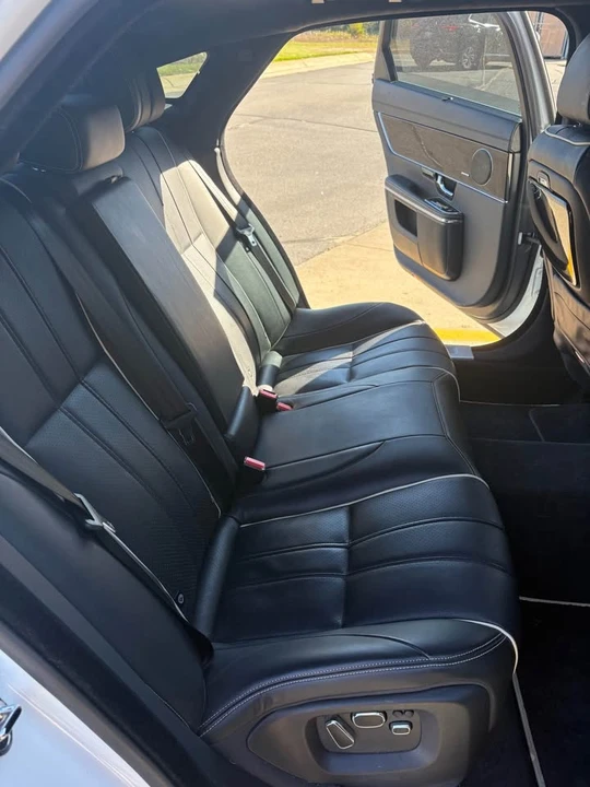 2013 Jaguar X351 XJ - Image 3 of 4