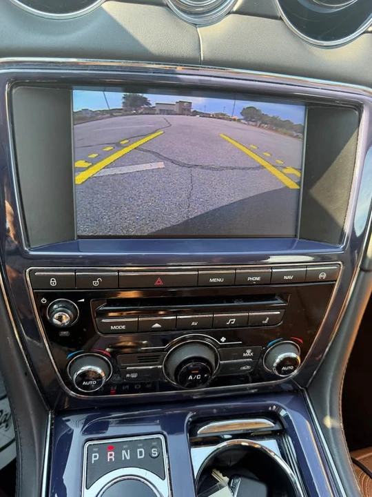 2013 Jaguar X351 XJ - Image 15 of 15