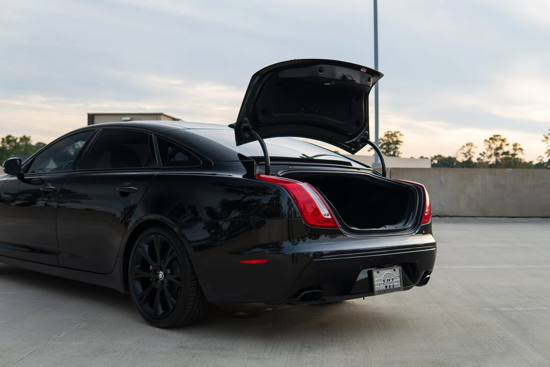 2013 Jaguar X351 XJ - Image 26 of 31